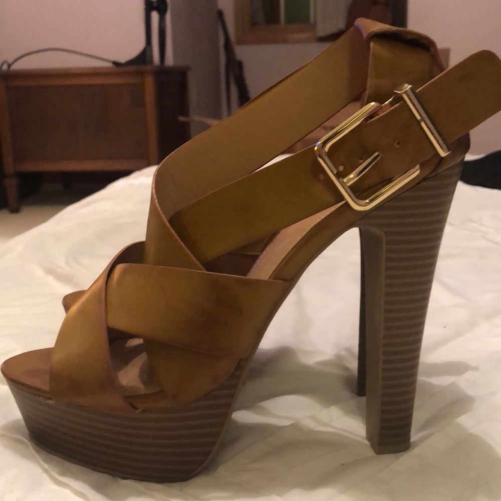 Size 7 Express strappy brown heels open toed